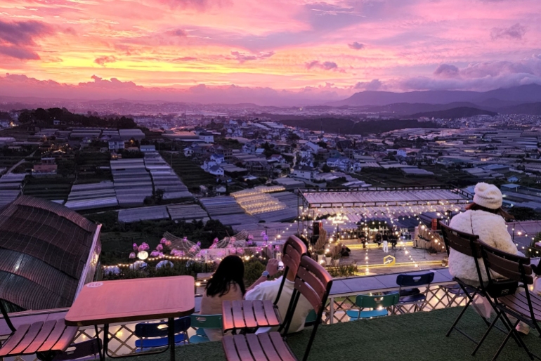 thung_lung_long_den_da_lat_du_lich_thu_duc_travel_